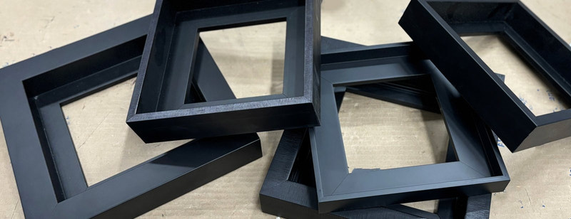 Black Floater Frames at Articient - Articient