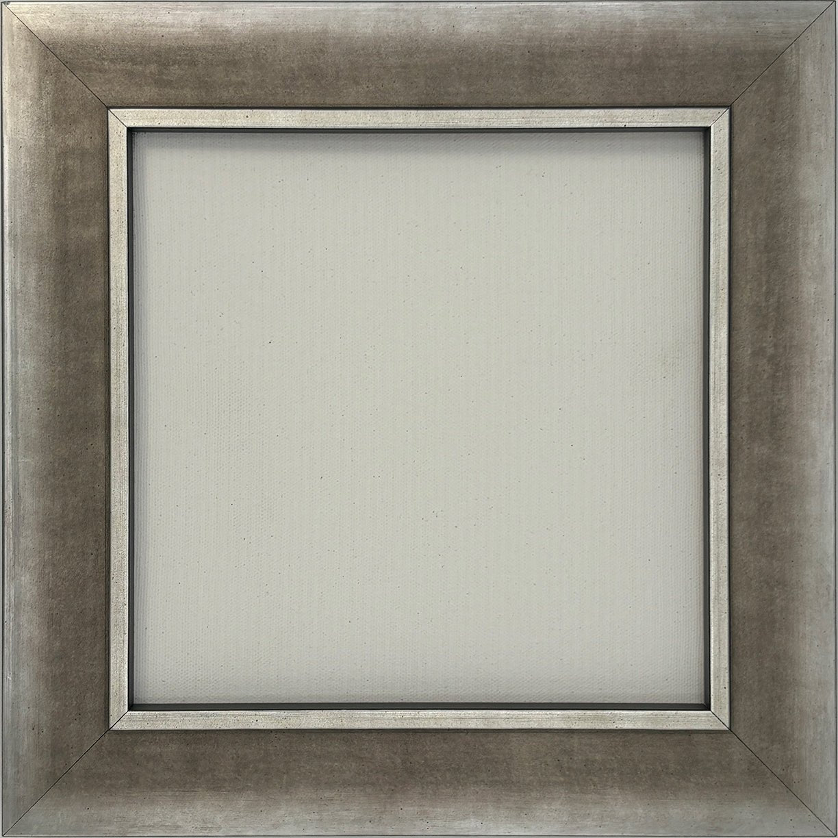 Ashley - Silver Plein Air FramePicture Frame