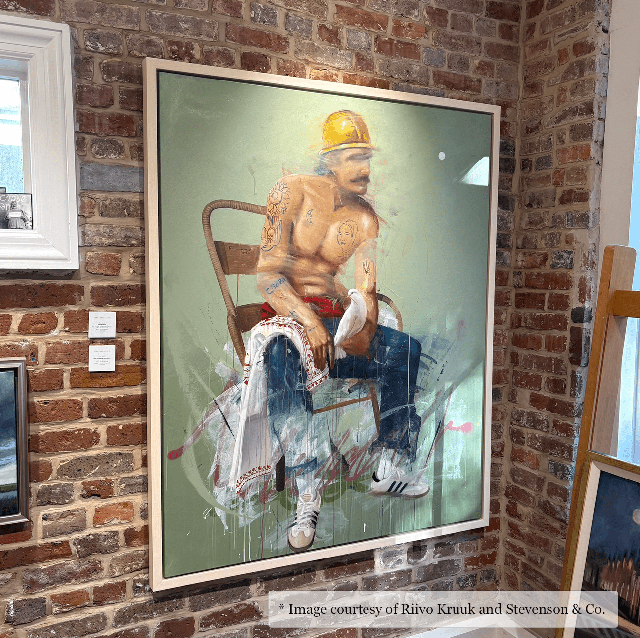 Ladson Composite Maple Floater Frame\